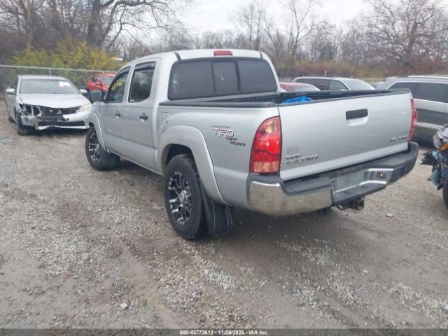 Toyota Tacoma Base V6 Image 7