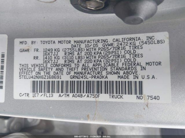 Toyota Tacoma Base V6 Image 8