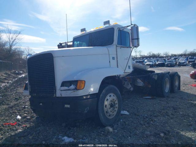 Freightliner Conventional Fld120 Image 3