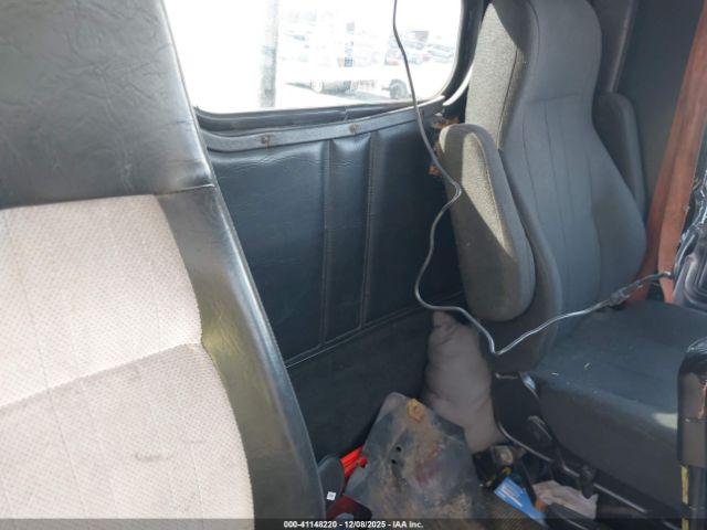 Freightliner Conventional Fld120 Image 7