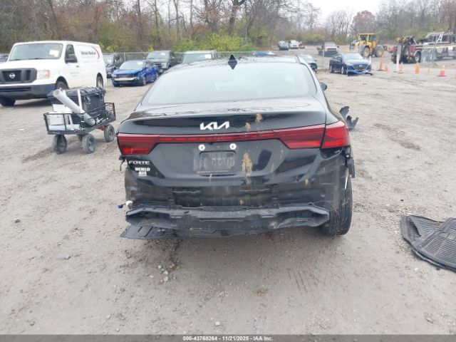 Kia Forte Lxs Image 17