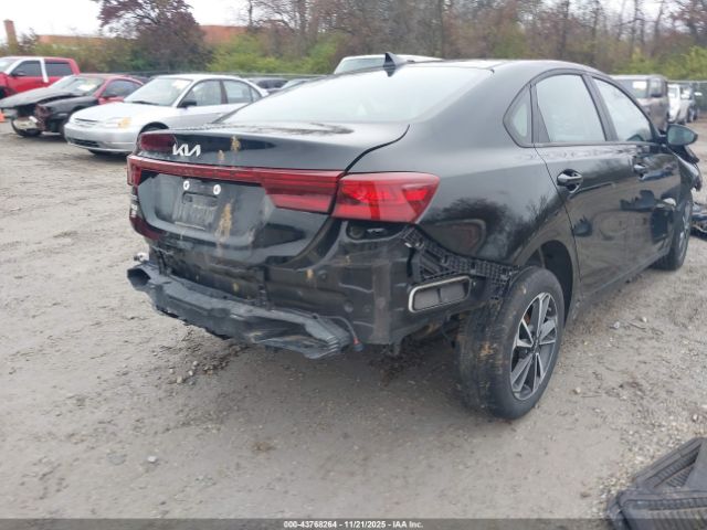 Kia Forte Lxs Image 19