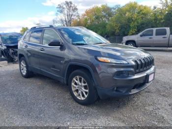  Salvage Jeep Cherokee