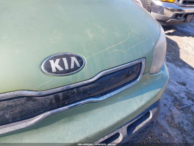 Kia Soul + Image 14
