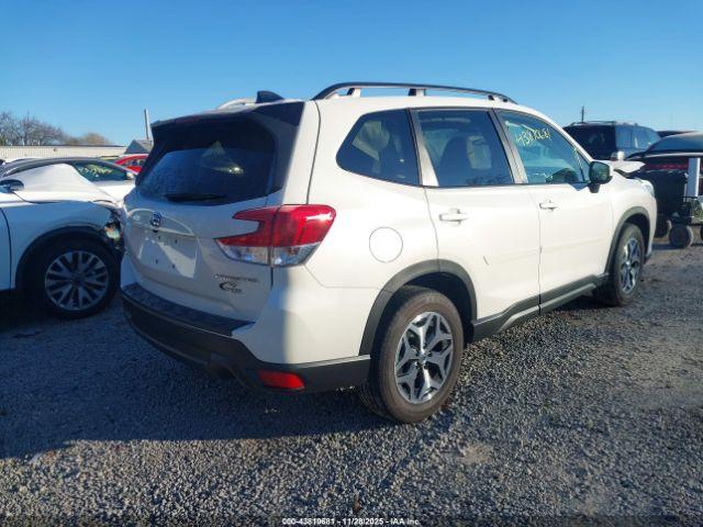 Subaru Forester Premium Image 5