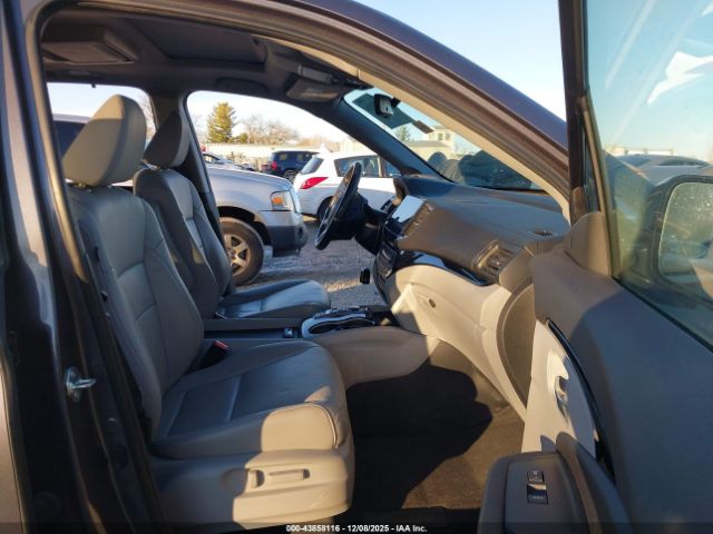 Honda Pilot Awd Elite Image 13