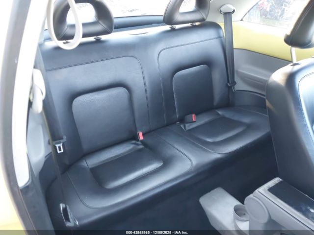 Volkswagen Beetle Gls Image 9