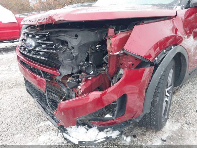 Ford Explorer Sport Image 4