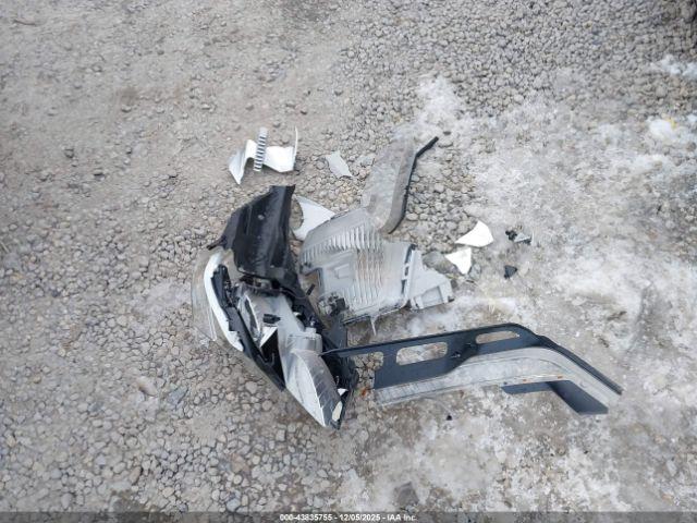 Ford Explorer Sport Image 15