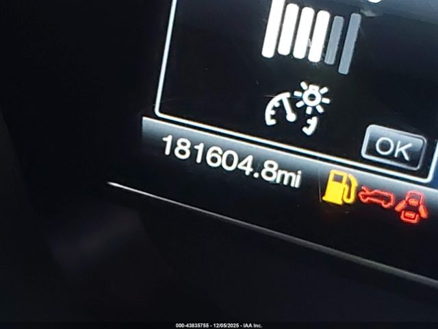 Ford Explorer Sport Image 14