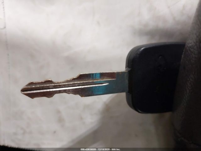 Ford Explorer Image 8