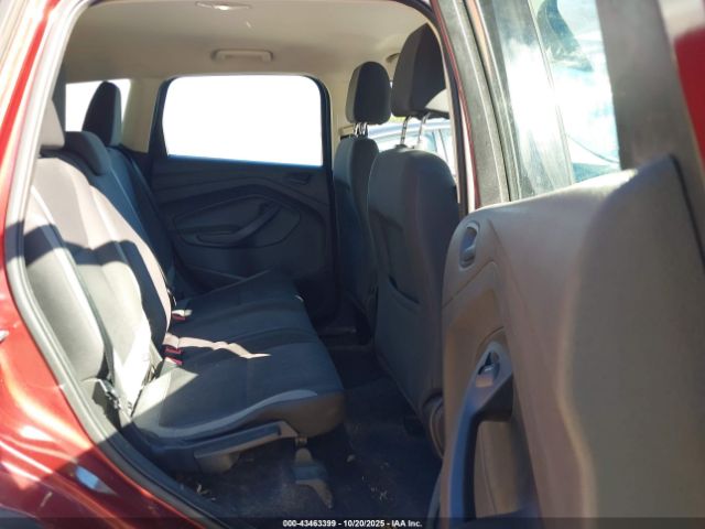 Ford Escape S Image 10