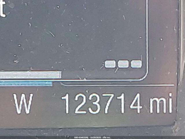 Ford Escape S Image 12