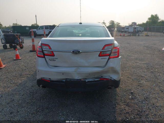 Ford Taurus Sel Image 15