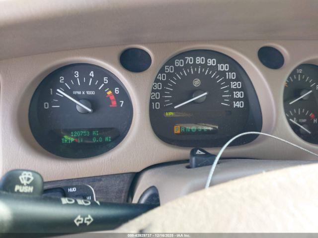 Buick LeSabre Limited Image 3