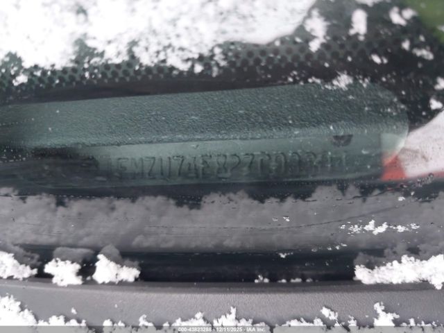 Ford Explorer Eddie Bauer Image 14