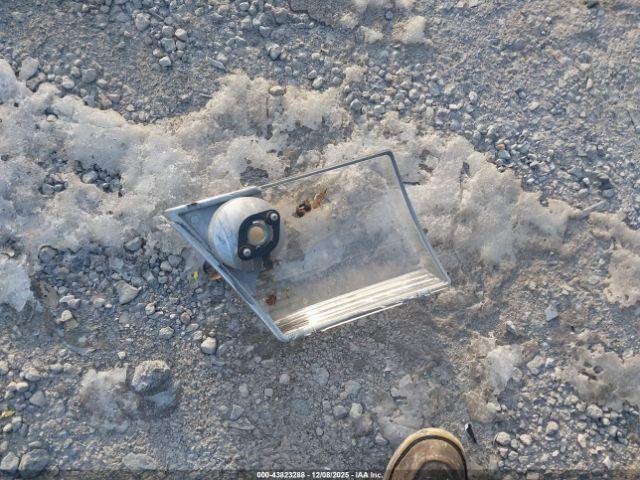 Ford Explorer Eddie Bauer Image 4