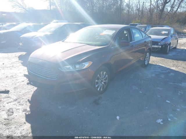 Ford Fusion S Image 3