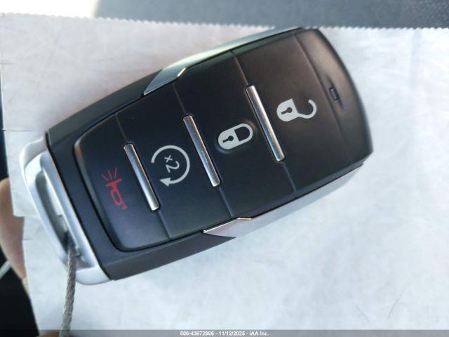 Ram 1500 Big Horn  4x4 5'7 Box Image 11