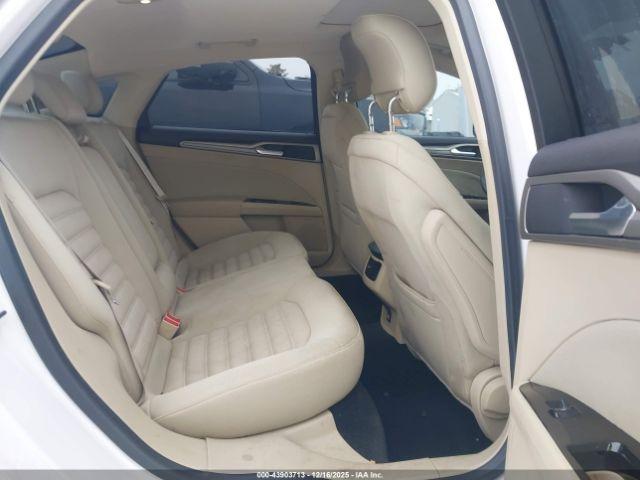 Ford Fusion Se Image 9