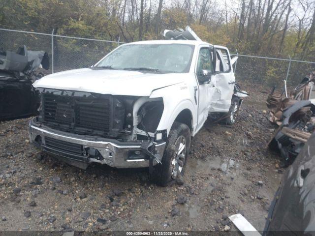 Ford F-150 Xlt Image 2