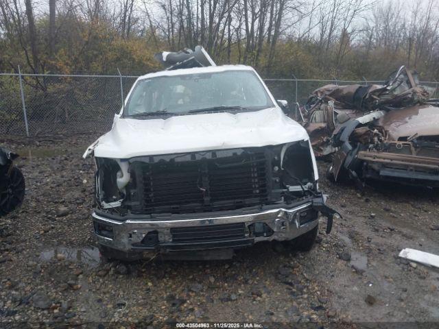 Ford F-150 Xlt Image 14