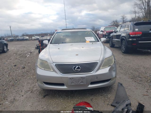 Lexus LS Image 8