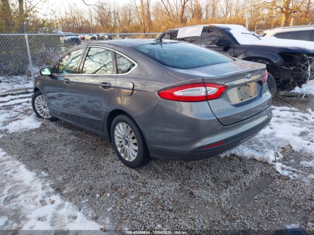 Ford Fusion Se Image 2