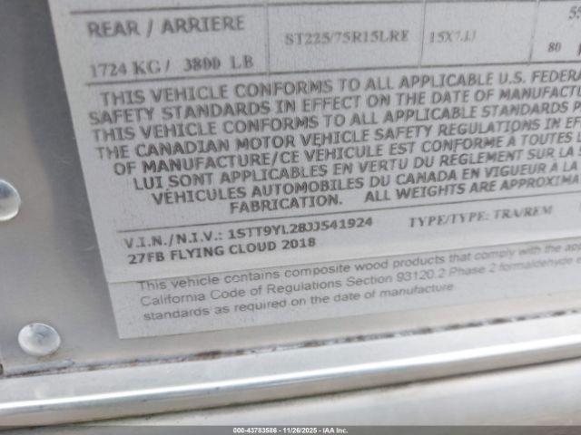 Airstream Flying Cloud Image 7