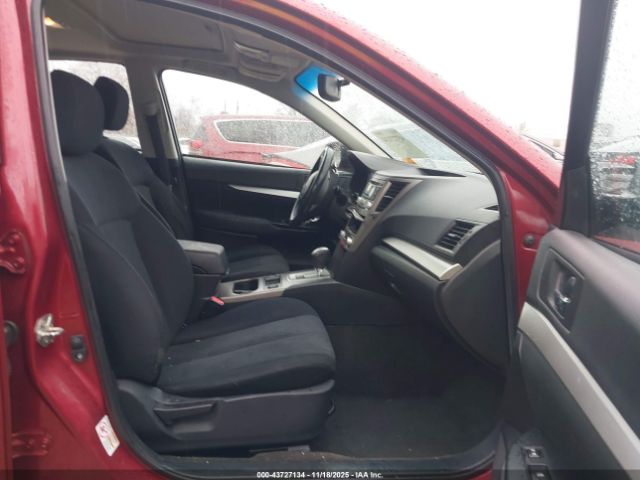 Subaru Legacy 2.5i Premium Image 14