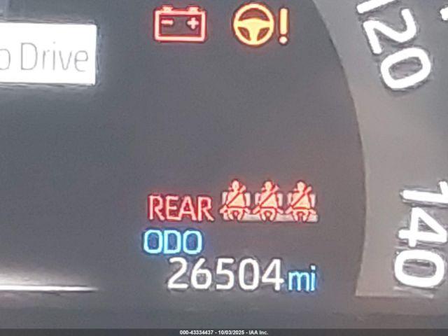 Toyota RAV4 Le Image 13