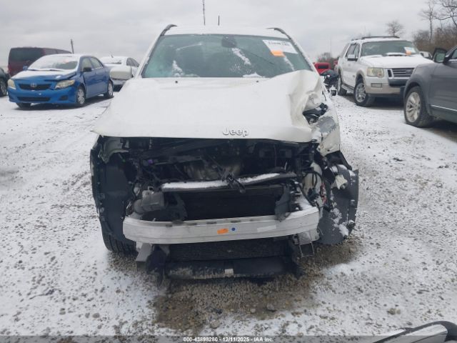 Jeep Compass Limited 4x4 Image 13