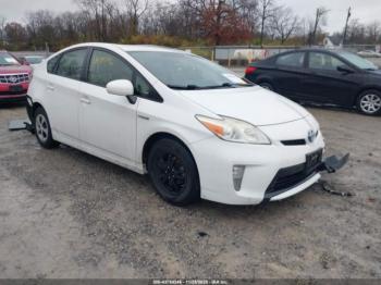  Salvage Toyota Prius