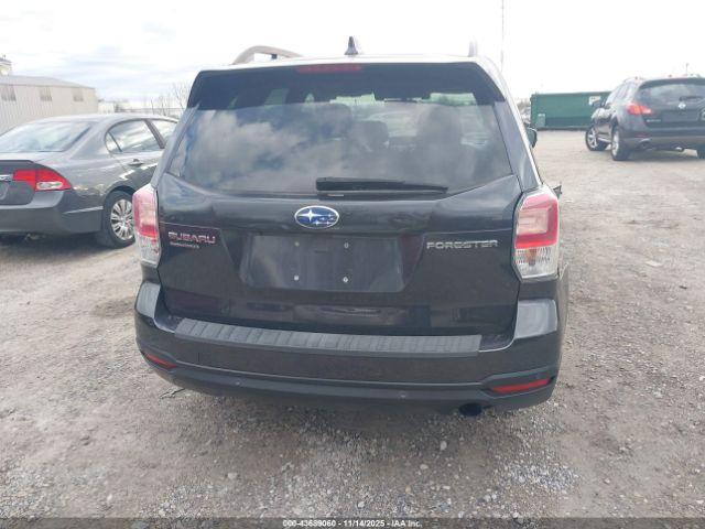 Subaru Forester 2.5i Touring Image 12