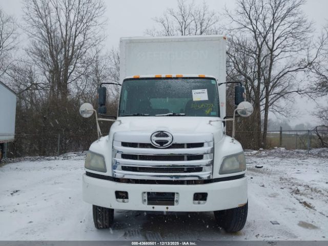 Hino 268 338 Image 16