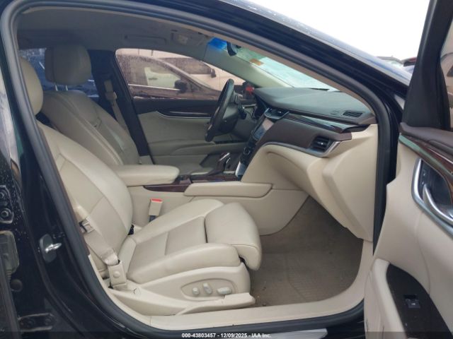 Cadillac XTS Luxury Image 2