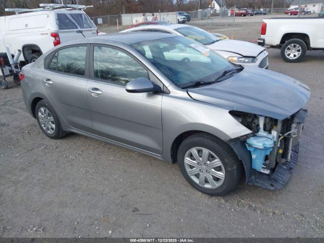  Salvage Kia Rio