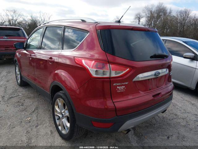 Ford Escape Titanium Image 2