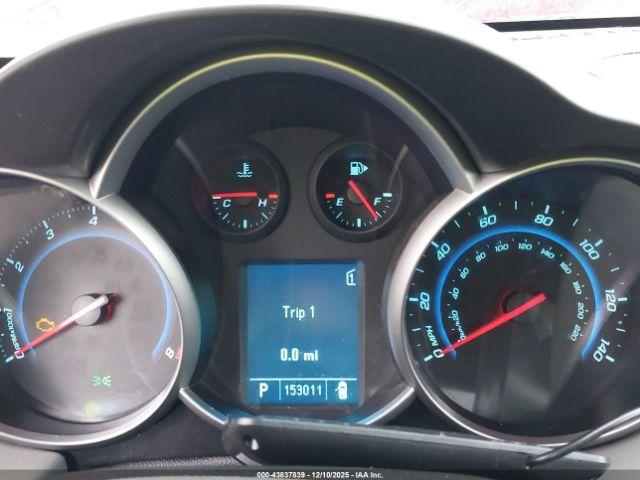 Chevrolet Cruze Ls Image 10