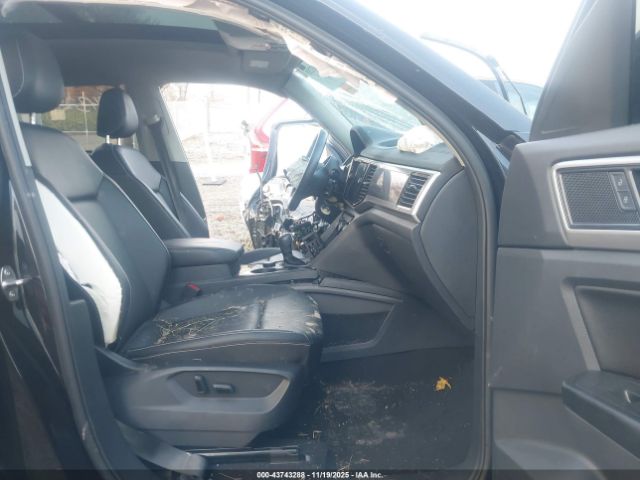 Volkswagen Atlas 3.6l V6 Sel Image 2