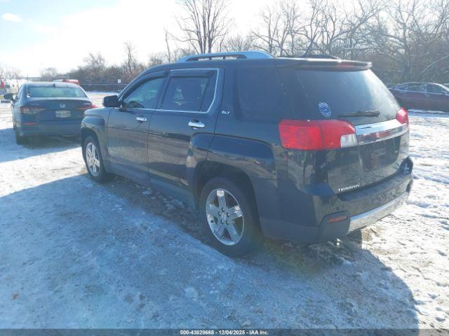 GMC Terrain Slt-2 Image 2