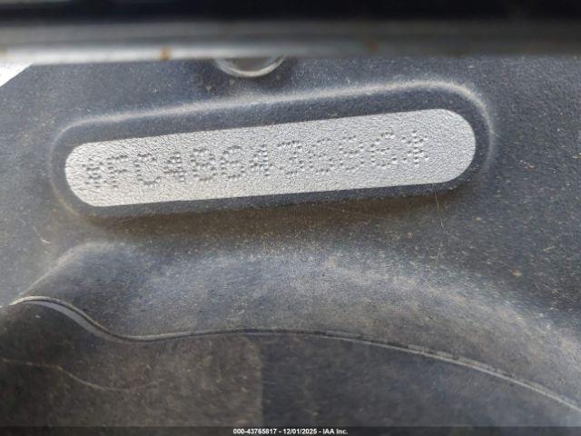 Harley-Davidson Flhtcui 105th Anniversary Edition Image 3