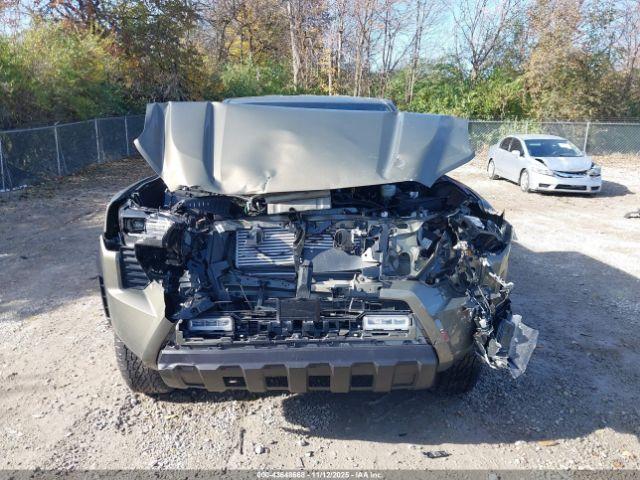 Toyota Tacoma Trd Off Road Image 11