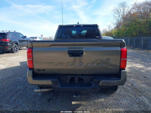 Toyota Tacoma Trd Off Road Image 17