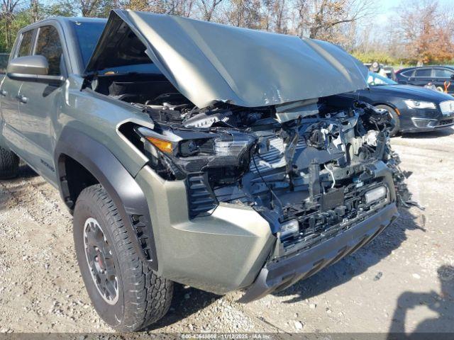 Toyota Tacoma Trd Off Road Image 15