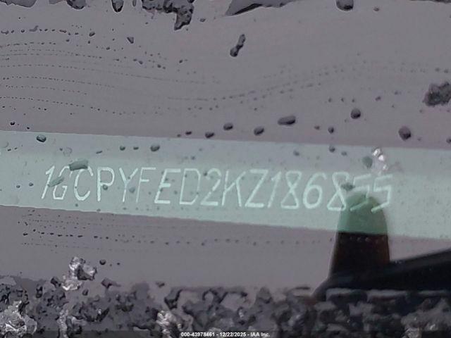 Chevrolet Silverado 1500 Lt Trail Boss Image 3