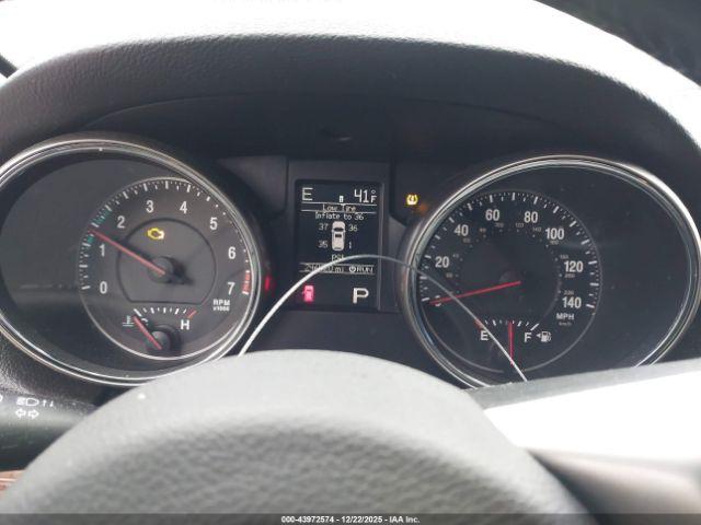 Jeep Grand Cherokee Limited Image 6