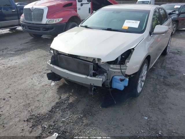 Cadillac XTS Luxury Image 3