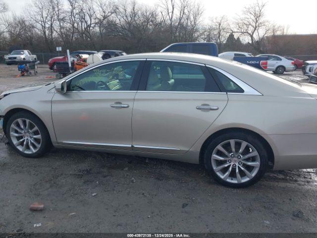 Cadillac XTS Luxury Image 11