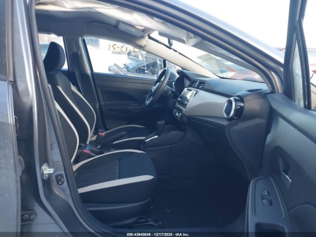 Nissan Versa 1.6 Sv Xtronic Cvt Image 4